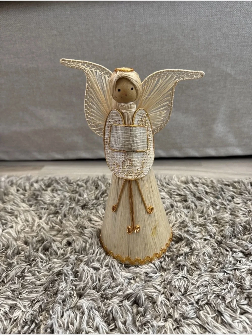 Vtg Straw Angel Christmas Holiday Figurine